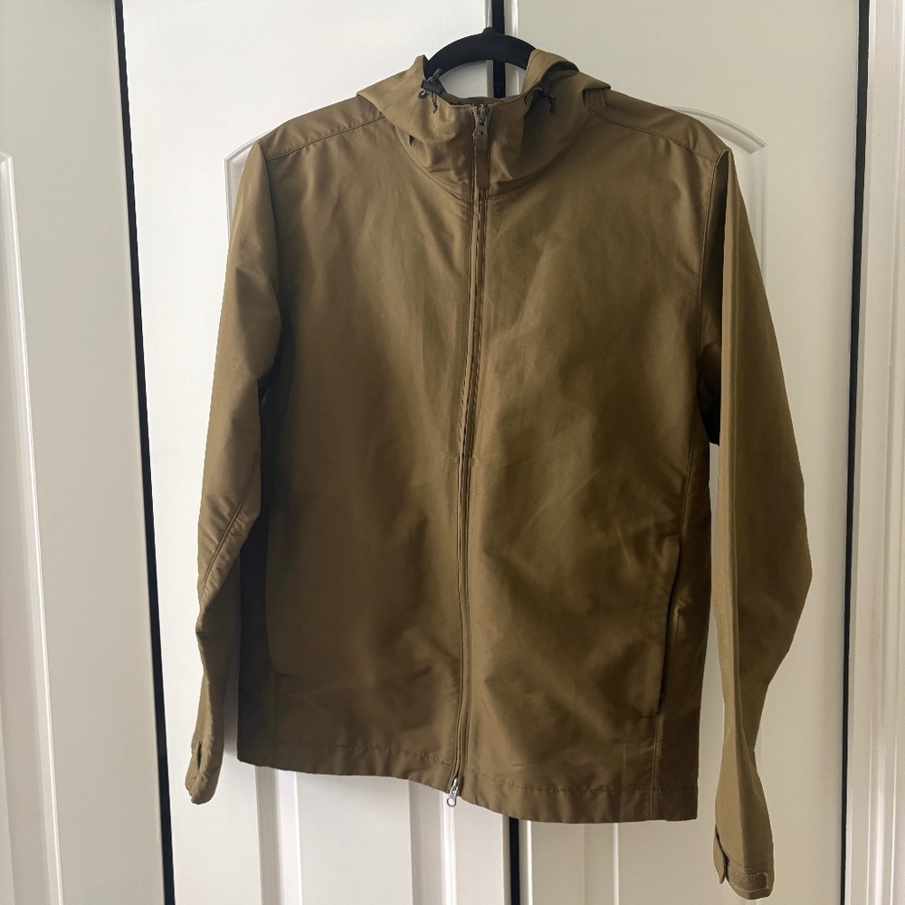 Everlane men’s small jacket olive